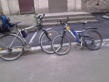 Волинським волонтерам потрібен велосипед та приміщення