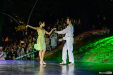 Незвично, містично і романтично: як у луцькому парку танцювала прима-балерина.ФОТО 