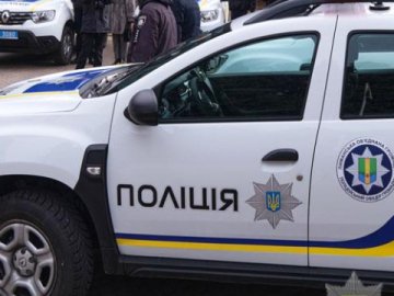 Залишив пакет і зник: у Києві чоловік намагався підірвати ресторан