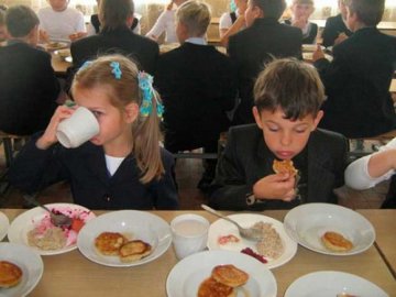 У Ковелі діти переселенців матимуть пільги на харчування у школі