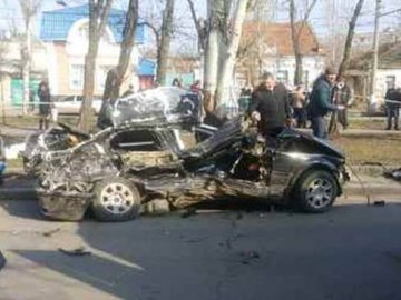 З вини правоохоронця в Миколаєві в ДТП загинули люди. ФОТО