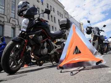 Штраф на кілька тисяч доларів: за що платитимуть водії мотоциклів, мопедів та скутерів