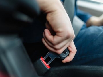 Лише 20% луцьких водіїв пристібаються пасками безпеки, – дослідження