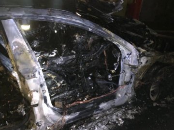 У Києві спалили автівку невістки Гонтаревої