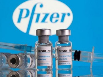 Санлікар назвав, кого в Україні щеплюватимуть вакцинами Pfizer та Coronavac