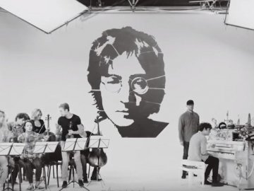 Андрій Хливнюк та Pianoбой заради дітей переспівали Джона Леннона. ВІДЕО