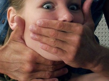«Зґвалтування» неповнолітньої в Ківерцях: версія жертви