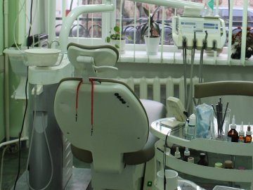 Луцька стоматполіклініка позбудеться застарілої техніки