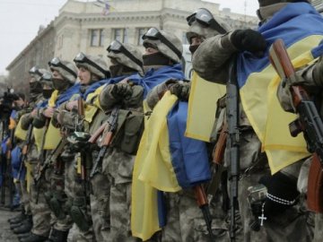 Українським військовим обмежать активність у соцмережах