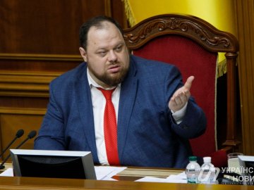Зеленський звільнив Стефанчука з посади свого представника у ВР