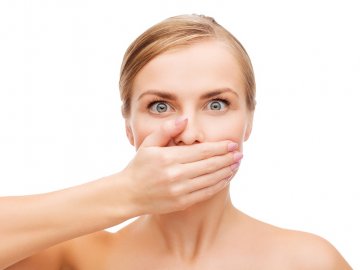 Три основні причини появи неприємного запаху з рота*