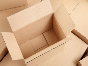 Переваги пакування товарів у коробки з гофрокартону*
