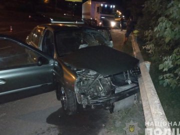 У Луцьку сталася смертельна аварія: легковик зіткнувся з вантажівкою