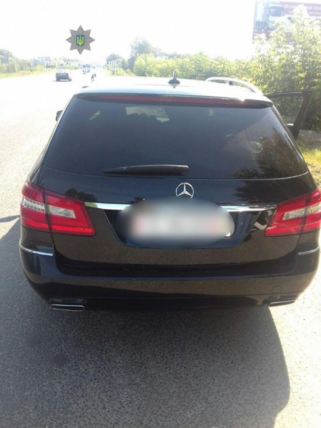 На Волині киянин хотів відкупитися від поліцейських. ФОТО