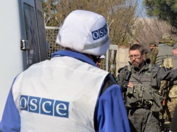 ОБСЄ зафіксувала 140 вибухів біля Донецька