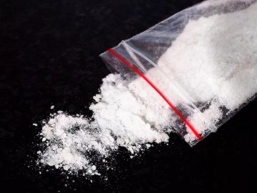 У лучанина знайшли чотири пакетики з наркотиками