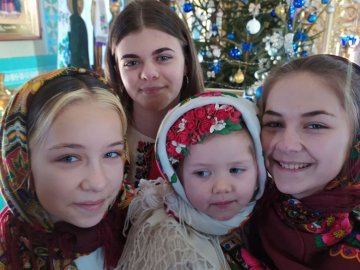 Волинський дитячий колектив готує «Різдвяний вертеп»: найменшій учасниці — три. ВІДЕО