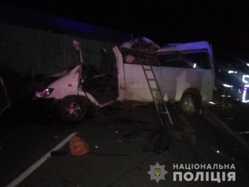 На Миколаївщині – моторошна автотроща: є загиблі та травмовані. ФОТО