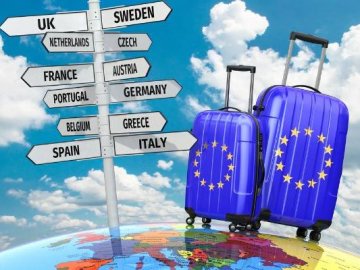 Єврокомісія пропонує дозволити в’їзд до ЄС вакцинованим туристам