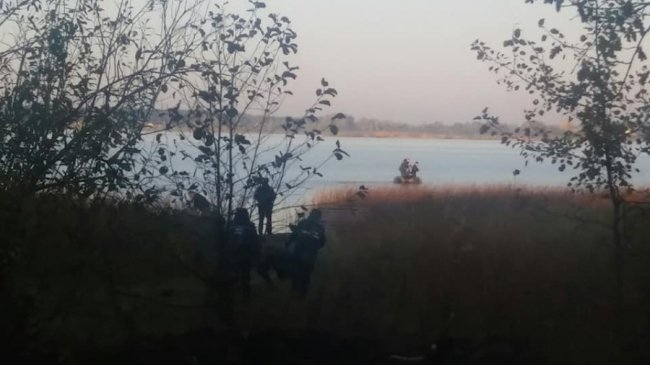 Відновили пошуки безвісти зниклого на озері Люб'язь Олексія Веремійчика. ФОТО