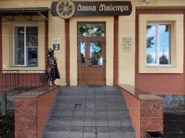 В Україні відкрили мережу «тюремних» магазинів. ФОТО
