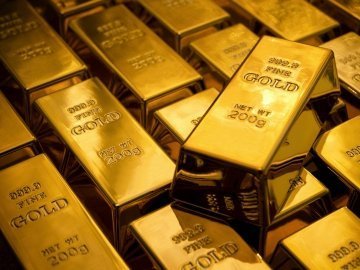 Ціни на золото досягли максимуму 2015 року 