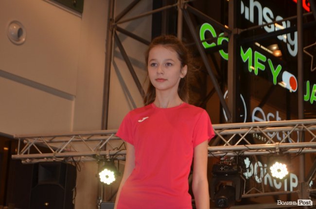 «Чорна п’ятниця» в ТРЦ «ПортCity». ФОТОРЕПОРТАЖ