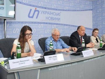 Ініціатива Порошенка може стати «інструментом знищення України», - експерти