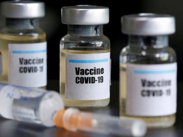 МОЗ розраховує отримати перші дози COVID-вакцини в лютому