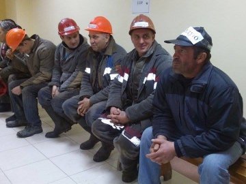Голодування шахтарів у Нововолинську: чому і на скільки