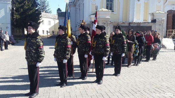 Лучани попрощались із загиблим Героєм Олегом Горкавчуком. ФОТО