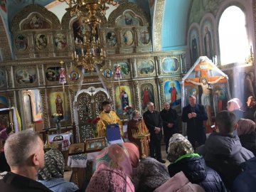 Брат загиблого на Майдані волинянина відслужив першу літургію у храмі, який зрікся Московського патріарху