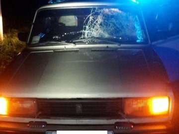 Нічна аварія в Луцьку: під колеса автівки потрапив пішохід 