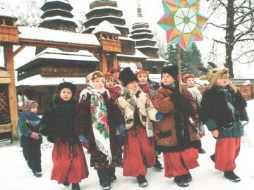 Найцікавіші зимові традиції українського народу. ВІДЕО