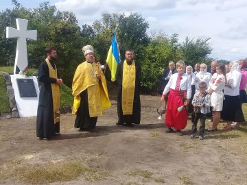 У День Незалежності на Волині відкрили пам’ятний знак Героя УПА