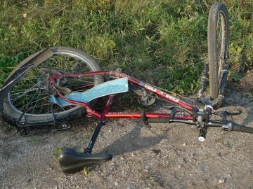 Аварія на Волині: під колесами − 71-річна велосипедистка