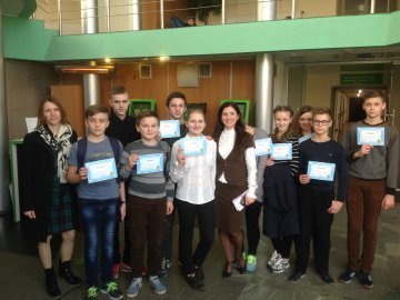 Учні волинського ліцею-інтернату побували на екскурсії в ПриватБанку*
