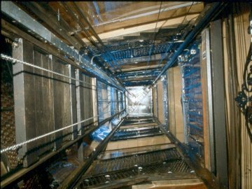 Половина луцьких ліфтів ‒ у катастрофічному стані