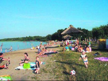 У селі Світязь на пляжі заборонили торгові точки
