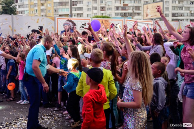 Білик, Дзідзьо і неймовірна кількість людей: грандіозне святкування дня народження «ПортCity», ФОТОРЕПОРТАЖ