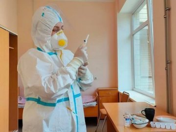 Повідомили статистику щодо коронавірусу в Україні за добу 