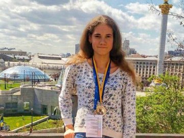 Волинянка зайняла друге місце в Україні на конкурсі наукових робіт
