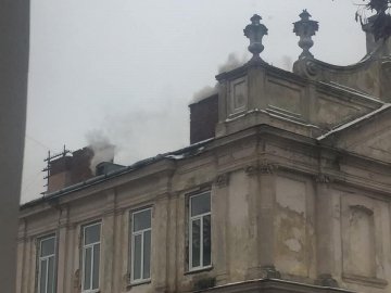 У Львові горить обласна лікарня