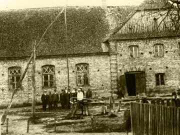 Перукарня, синагога і мукомольний комбінат: як жило волинське селище 100 років тому. ФОТО