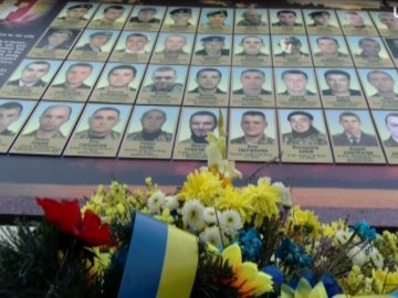 5 років тому в Іловайському котлі загинуло 7 бійців роти «Світязь»: болючі спогади рідних. ВІДЕО