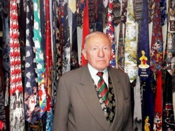 Викладач луцького вишу колекціонує краватки