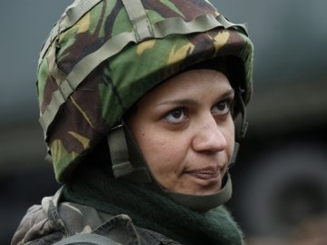 У зоні АТО вже служать десятки жінок-військових. ФОТО