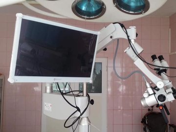 У луцькій лікарні з'явився надсучасний мікроскоп, який допоможе врятувати людям слух