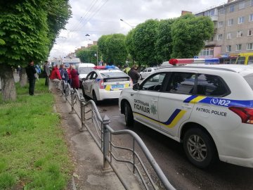 На Перемоги у Луцьку автівка збила жінку. ФОТО 
