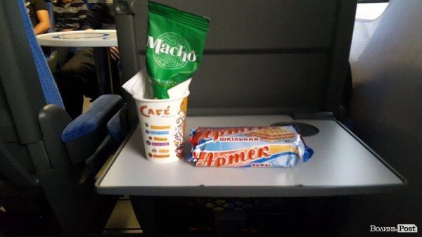 Як Притула замовив фісташки та вафельки за 108 гривень